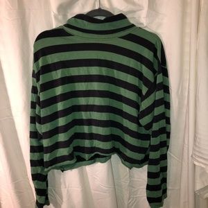 green and navy blue striped cropped turtleneck